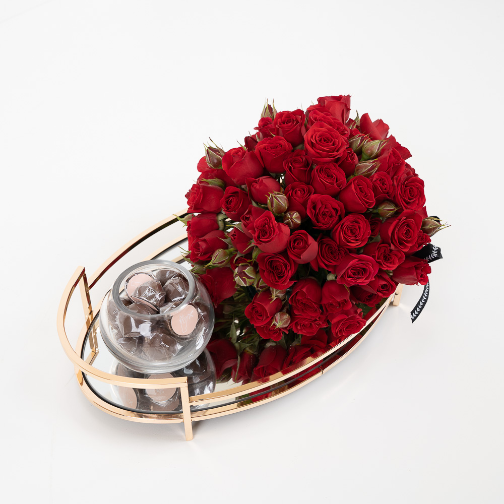 Queen Mom Luxury Mirror Tray | With Belgium Chocolates | Floward Muscat