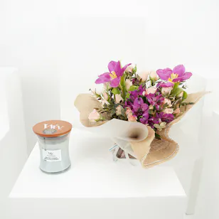 WoodWick Sagewood & Seagrass Medium Candle | Flowers WoodWick Sagewood & Seagrass Medium Candle | Flowers