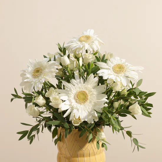 Silent Embrace Flowers Vasw