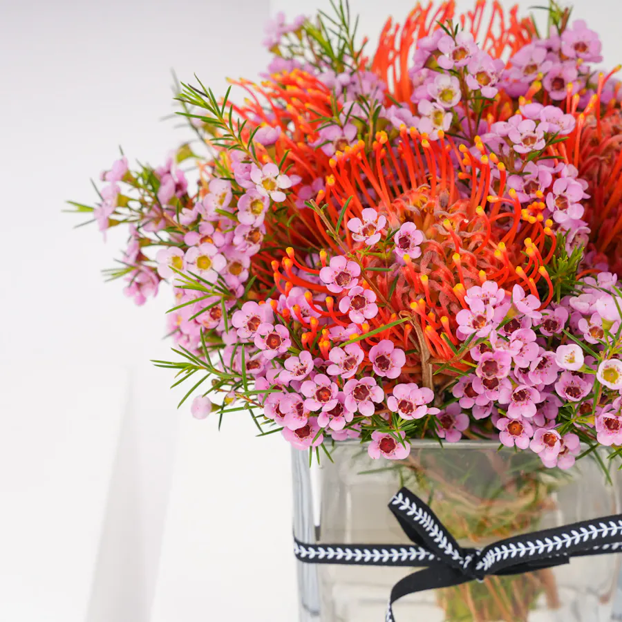 Chunk I Love you Mini Cake | Bright Blooms Vase 2