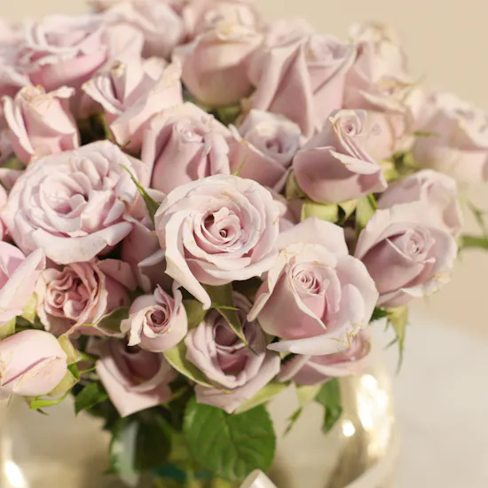 Miss L' by L'azurde Earrings | Soft Glow Flowers Vase