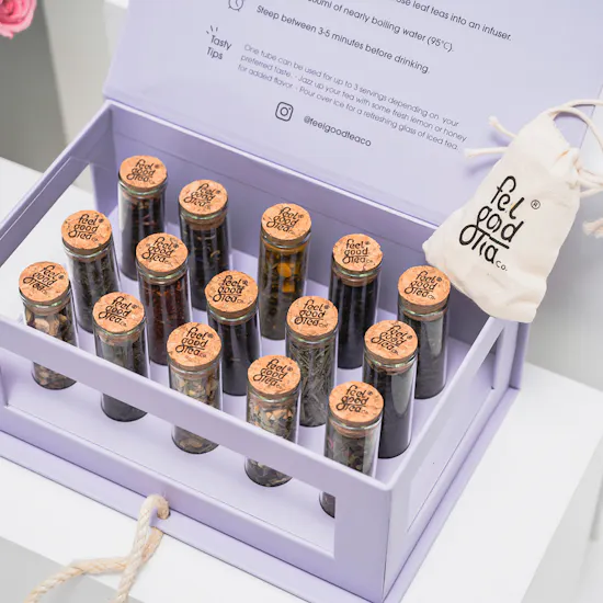 Feel Good Tea Lavender Discovery Box | 25 Pink Baby Roses Bouquet