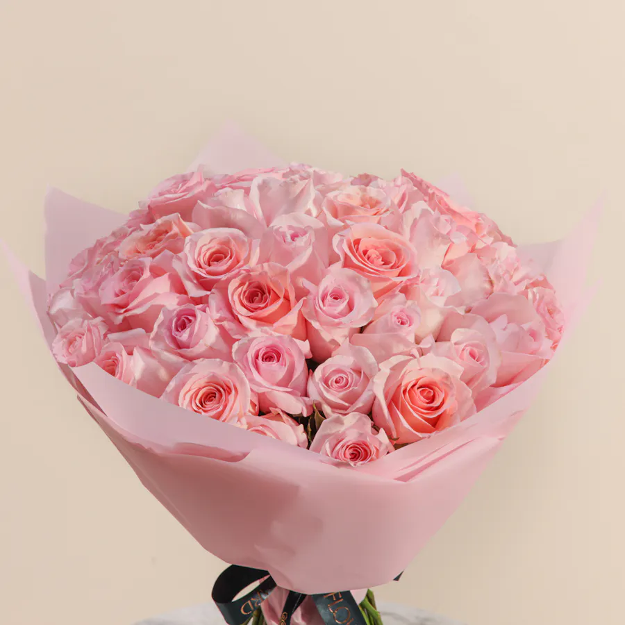 Glamorous Love Pink Rose Bouquet 4