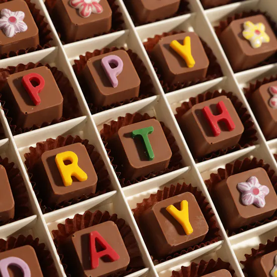 Floward Happy Birthday Medium Chocolate Box