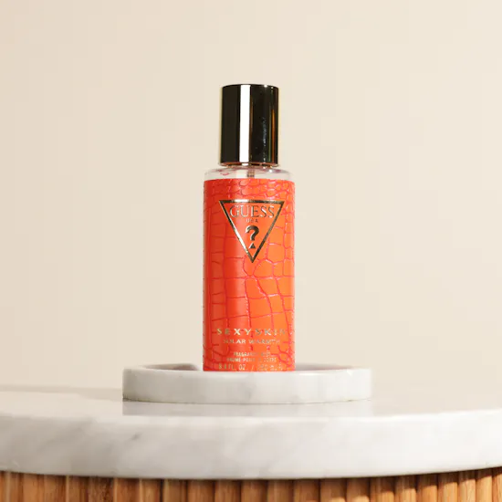 عطر سيكسي سكين سولار وارمث للنساء من جيس | 250 مل