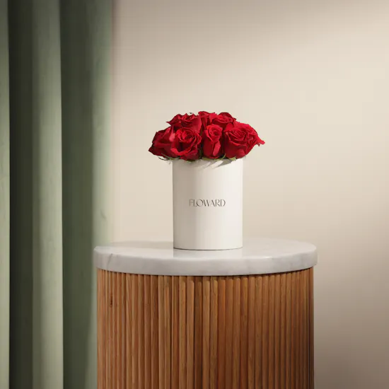 Romantic Red Roses Box | 15 Roses