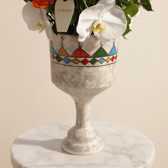Wrth Al Qatt Al Asiri Colorful Flowers Vase