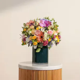 مزهرية  ترتيب رشيق