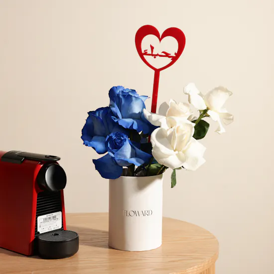 Nespresso Coffee Machine | I Love You Sentimental Flowers Box