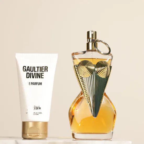 مجموعة عطر ديفاين لو بارفيوم إنتنس للنساء من جان بول غوتييه