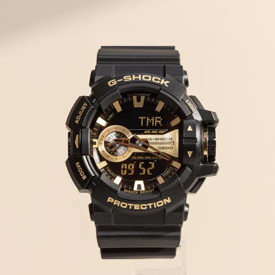 Casio G Shock Men’s GA-400GB-1A9DR Gold and Black Watch
