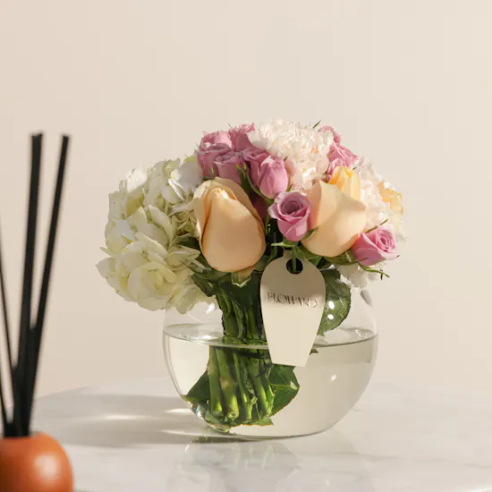 Zahi Luxury Diffuser | Elegant Flower Vase