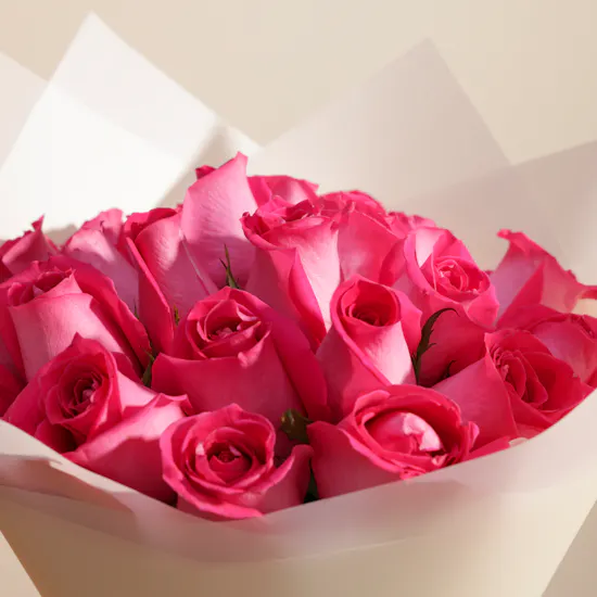 Fuchsia Grace Bouquet | 25 Roses