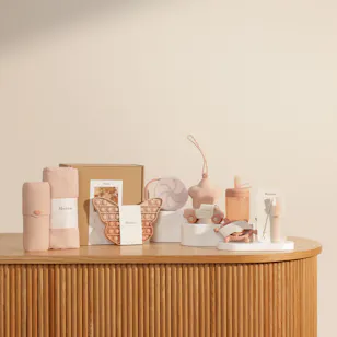 Moonkie Standard On The Go Blush Gift Set 