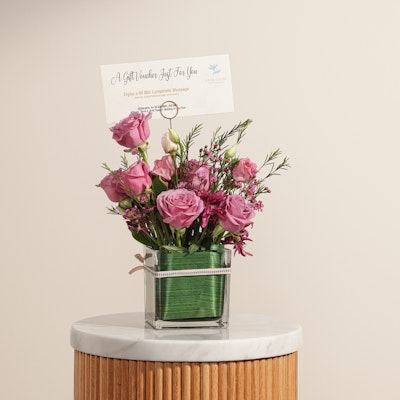 قسيمة هدايا مساج من سبارادايس | زهور بنفسجية