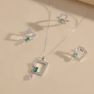 Floward Emerald Silver Jewelry Set