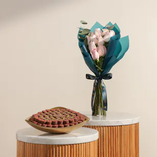Soucolat Small Chocolate Tray | Radiant Happiness Flower Soucolat Small Chocolate Tray | Radiant Happiness Flower