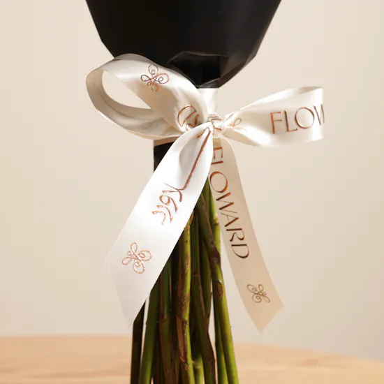 Embrace Red Roses Bouquet | 15 Flowers