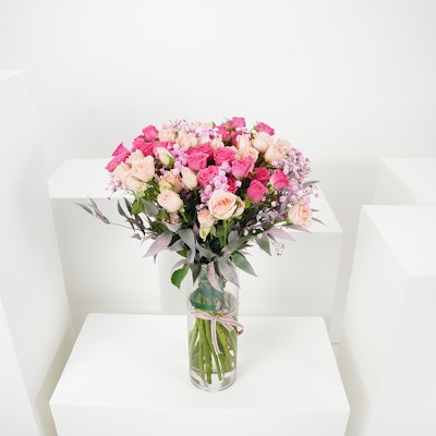 Peachy Fuchsia Elegance | Flower Vase
