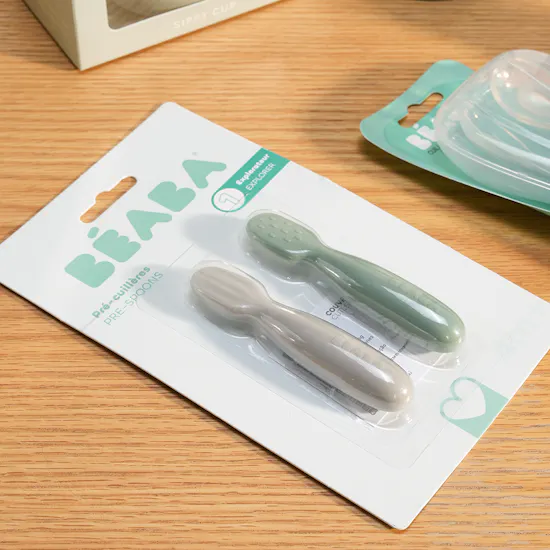 Peekaboo Feeding Essentials Gift Set