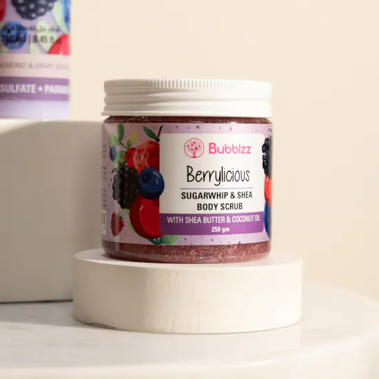 Bubblzz Love is in The Air Berrylicious Beauty Set