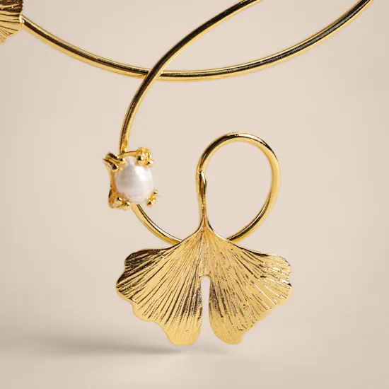 Lynyer Gold-plated Twisted Flora Pearl Necklace