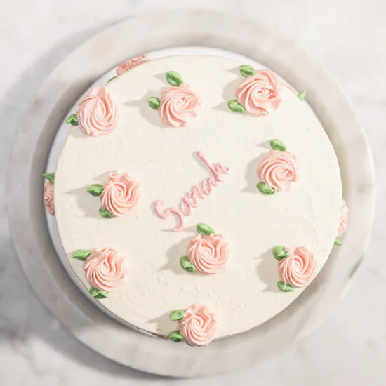 Floward Personalized Roses Cake