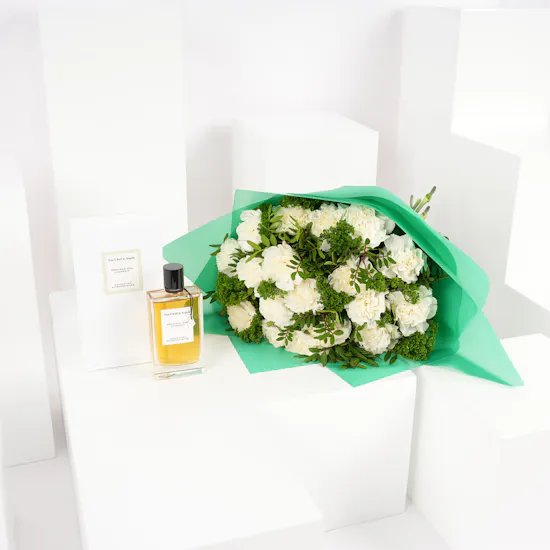Van Cleef And Arpels Precious Oud for Women | Carnations