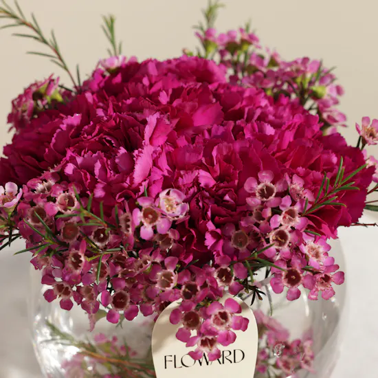 Omani Women’s Day Her Gentle Power Vase