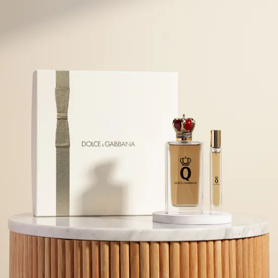 مجموعة عطر كيو إنتنس للنساء من دولتشي آند غابانا