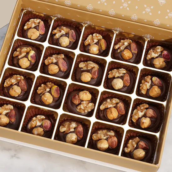 Linne Suger Free Dark Chocolate with Nuts Box