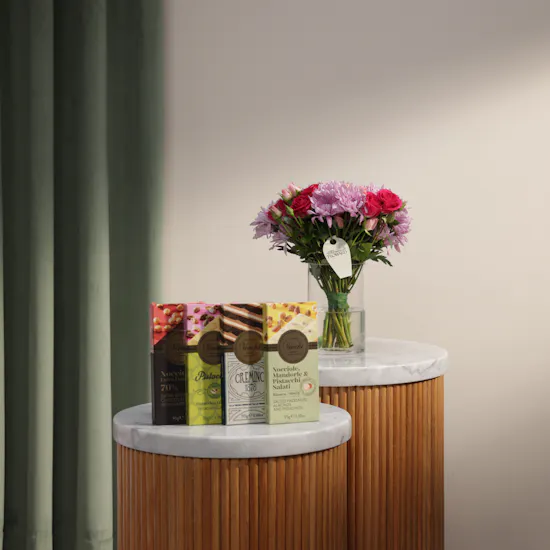 Venchi Chocolate Bar | Tender Charm Flowers
