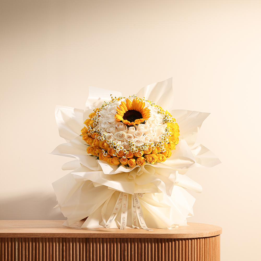 Golden Radiance Bouquet