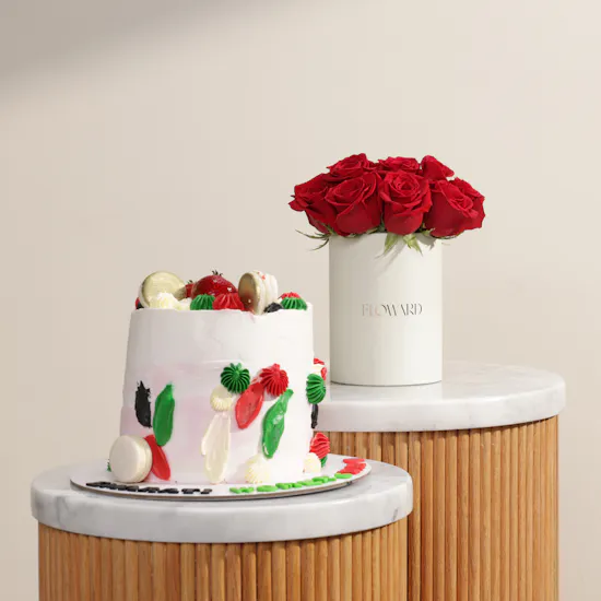 Mister Baker Emirati Women's Day Cake | Inspiring Rose Box