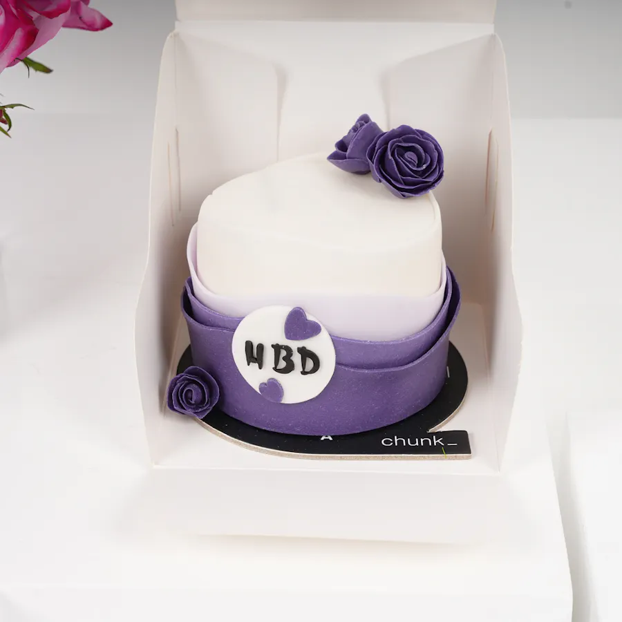 Chunk Happy Birthday Mini Cake | Roses Vase 3