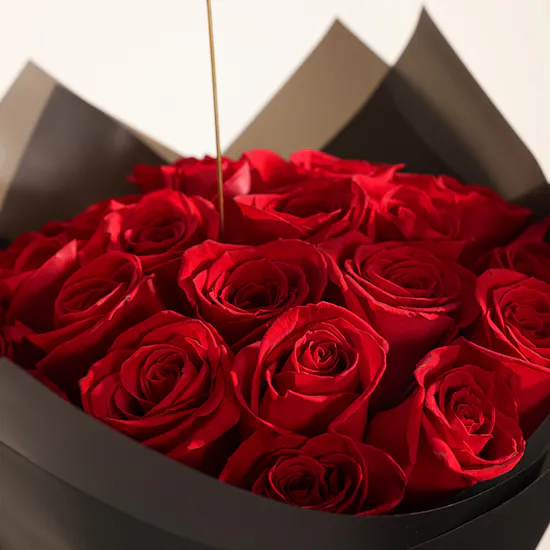 Spark Athletic Center Subscription Voucher for Men | Dazzling Flowers Bouquet
