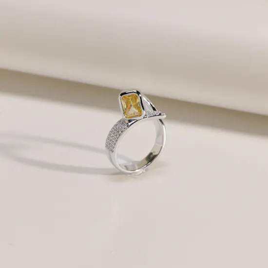 Floward Square Yellow Sapphire Stone Ring | Size 9