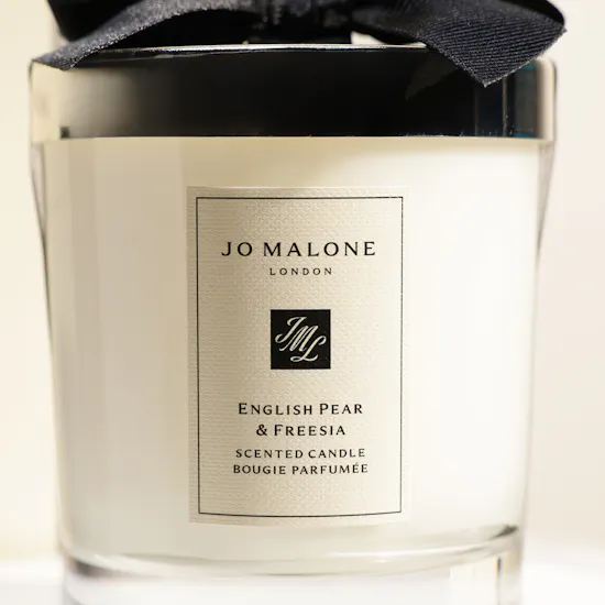 Jo Malone English Pear and Freesia Scented Candle