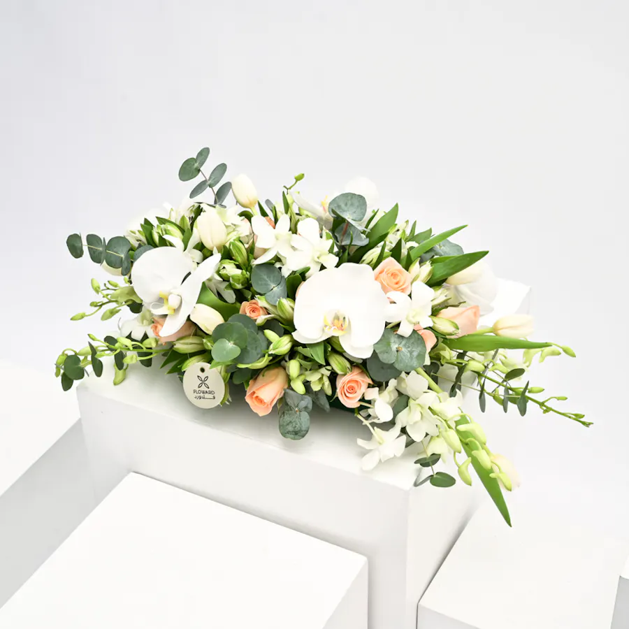 Top Table Delicate Blooms 6