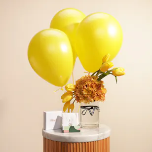 Miss L by L'azurde Gold Necklace | Elegant Vase 