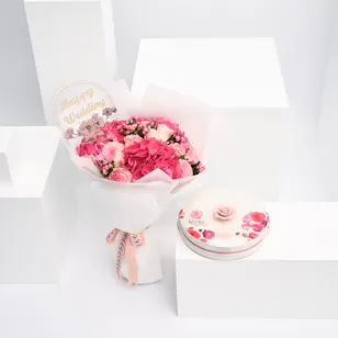 Bostani Rose Chocolate Box | Wedding Blooms Bostani Rose Chocolate Box | Wedding Blooms