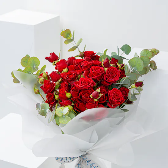 Love Bouquet | Red Baby Roses