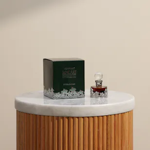 Swiss Arabian Mukhalat Malaki 207 Perfume Oil | 25 ml