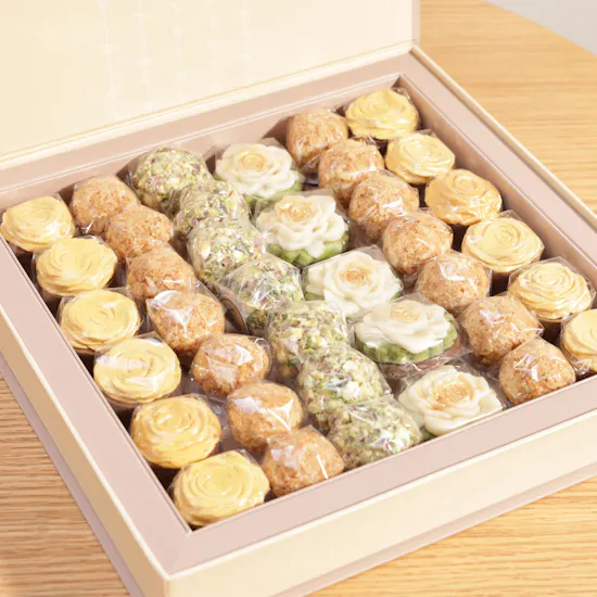 Cocoanuts Mixed Sweets Box