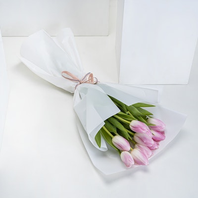 Hand Blossom