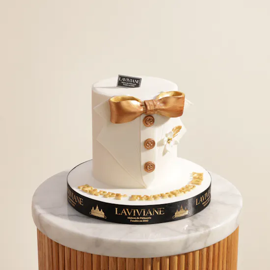 Laviviane Father's Day Vanilla Cake