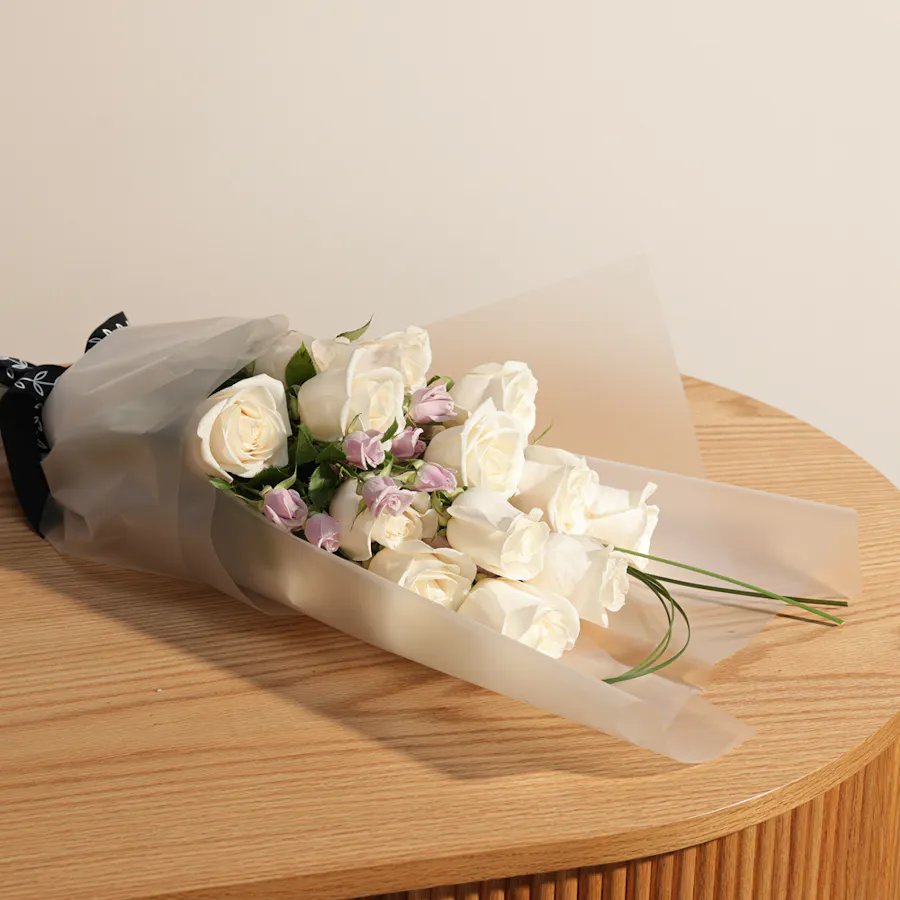 Elegant Roses Bouquet 4