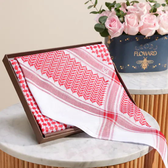 Alshal Brouk Shemagh Size 58 | Soft Roses Box