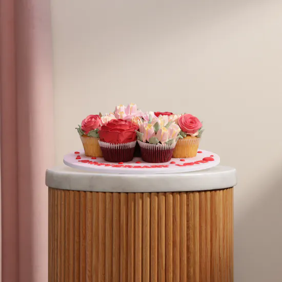 Floward Love Floral Cupcakes Bouquet