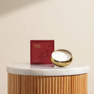 Light of Sakina Sandalwood Rose Brass Candle | 200 ml Light of Sakina Sandalwood Rose Brass Candle | 200 ml